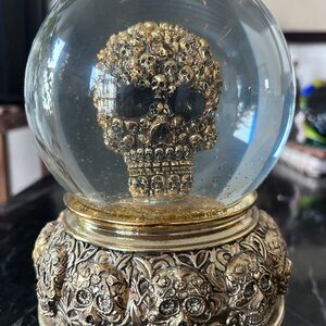 Gold Skull Snow Globe